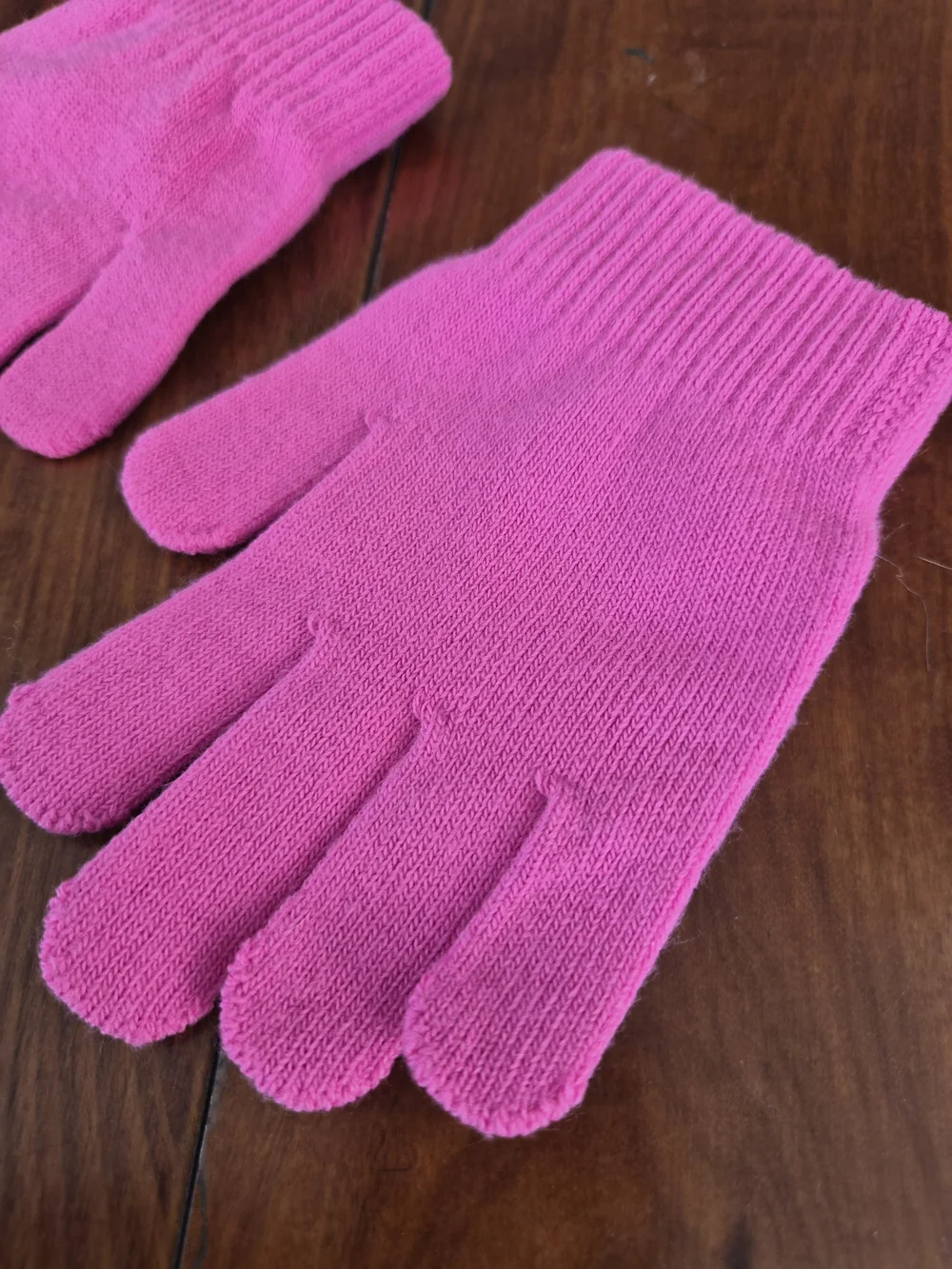 Nike Kids Hot Pink Knit Logo Gloves